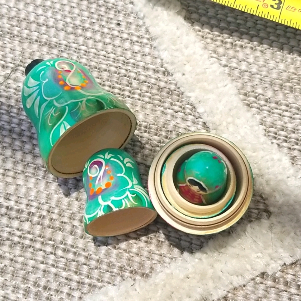 ORIGINAL RUSSIAN NESTING DOLLS - Picture 7 of 9